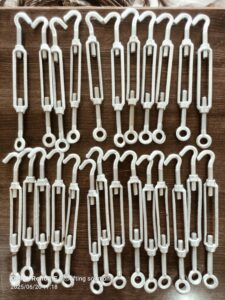 stainless-steel-turn-buckle